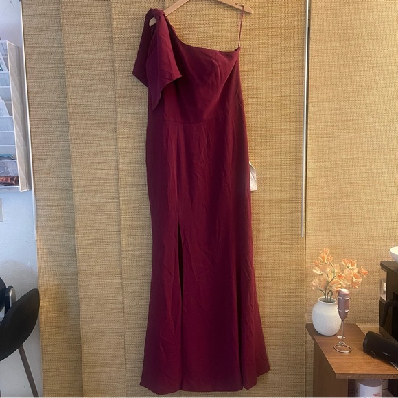 Dress the Population - Georgina - Dark Magenta - Picture 3 of 10